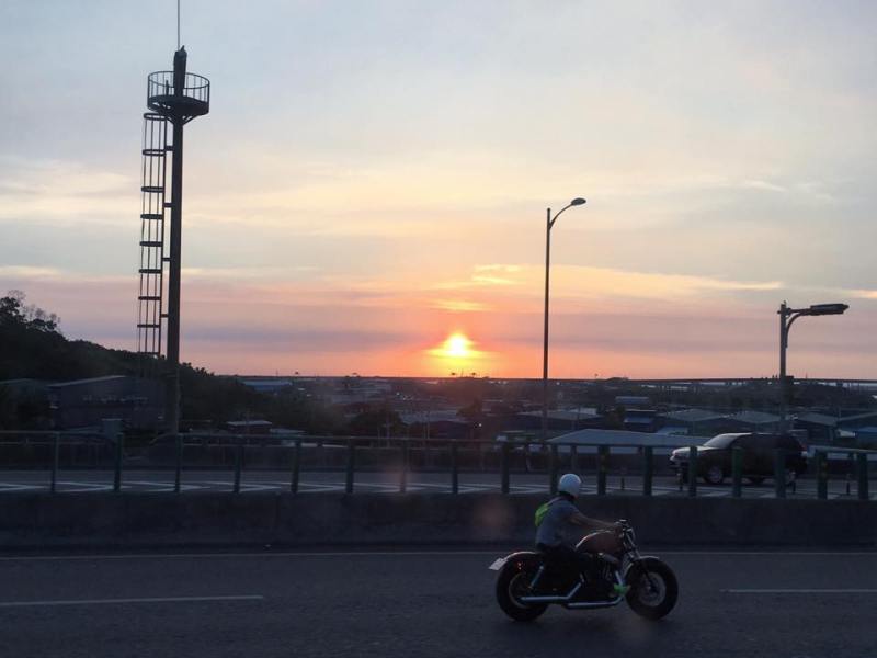 許多情境都會影響人的情緒