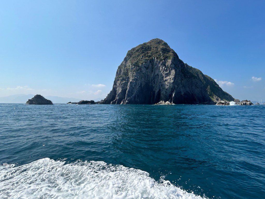 基隆嶼｜體驗繞島、登島、登塔